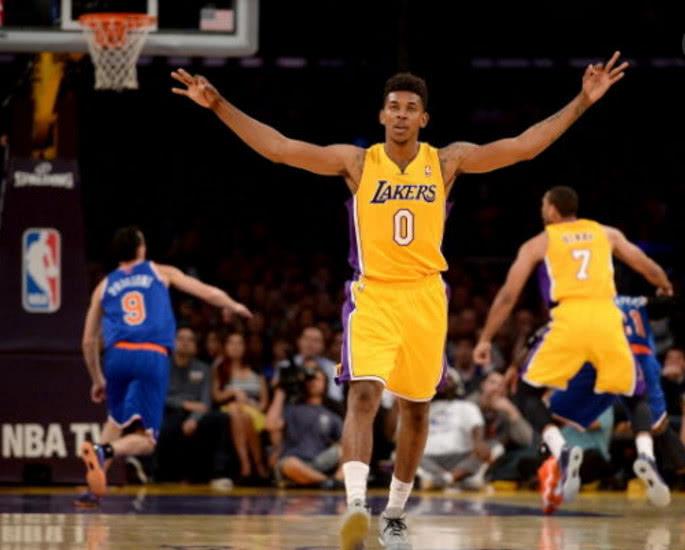 垒与长打的 垒与长打的