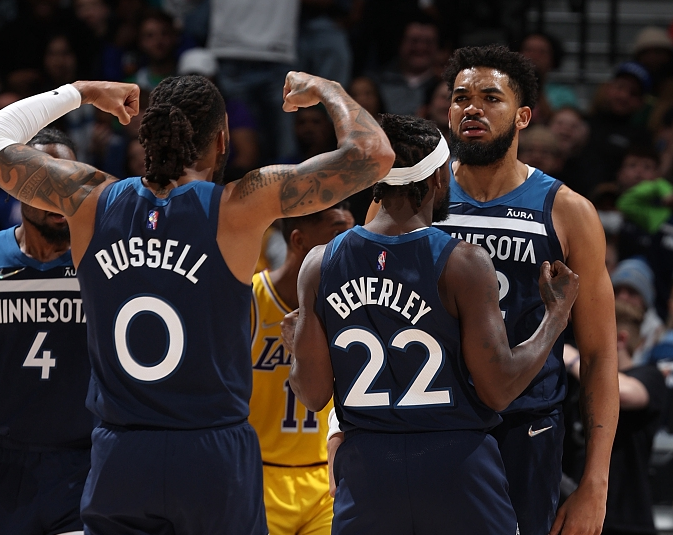 它把银河恶 它把银河恶